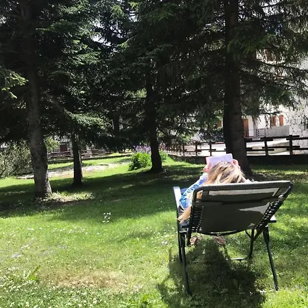 Piccolo Paradiso In Centro Cervinia 브루일서비니아